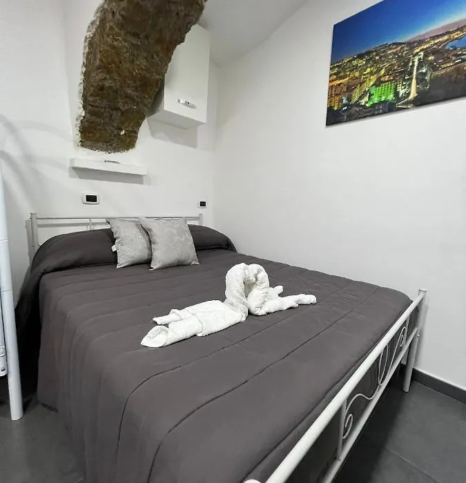 House della Grotta-1
